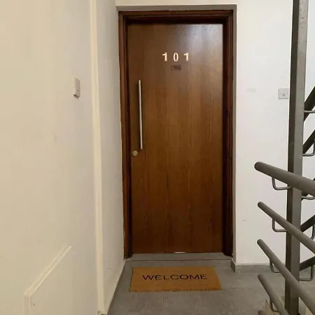 Hera Center One Bedroom